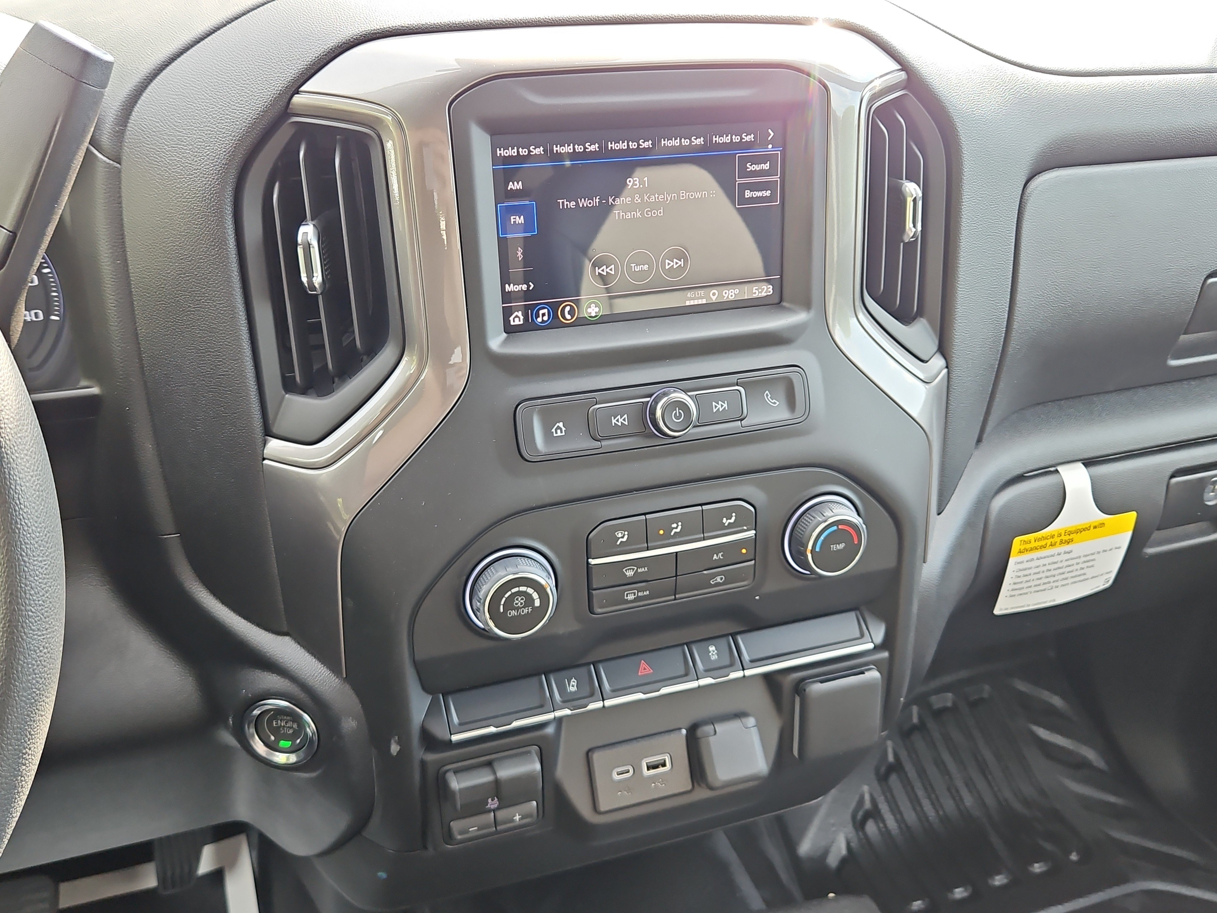 New 2026 Summit White Chevrolet Work Truck image 17