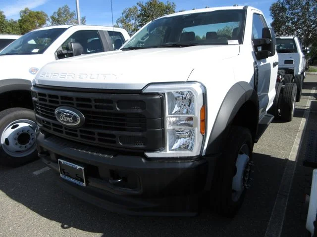 2025 Ford F-450 XL Regular Cab 145-In DRW's photo