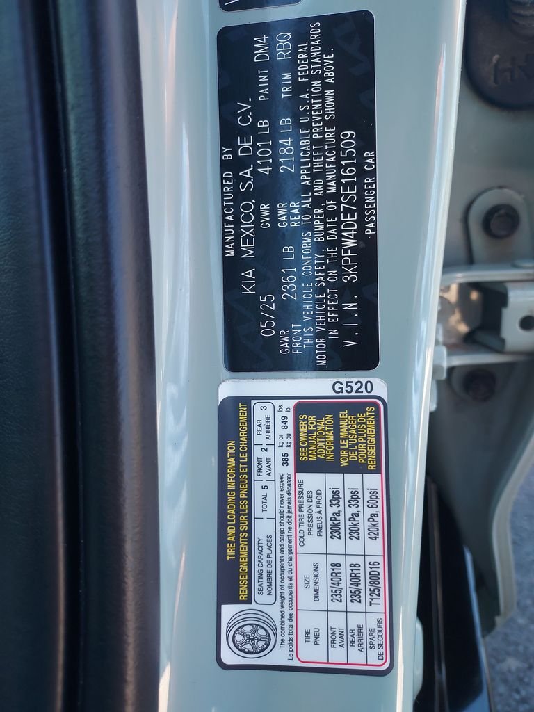 2025 Kia K4 GT-Line - Photo 25