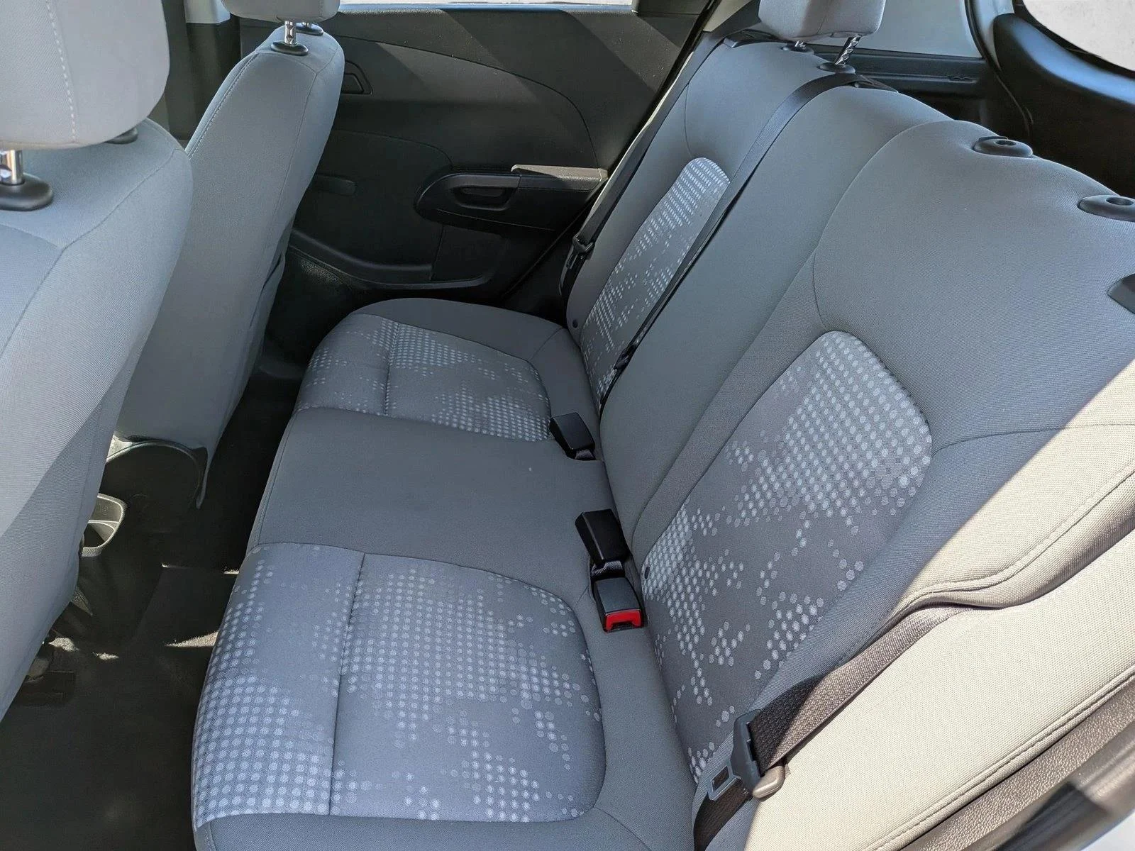 Used 2017 Summit White Chevrolet LT image 17