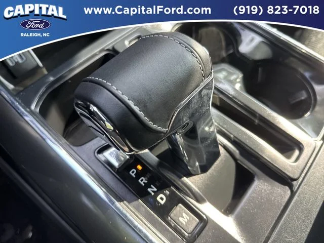 Used 2023 White Ford XLT image 30