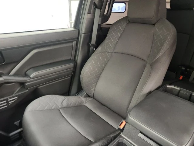 Used 2026  Toyota SR image 16