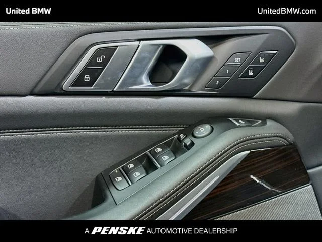 New 2026 Black Sapphire Metallic BMW X5 50e image 3