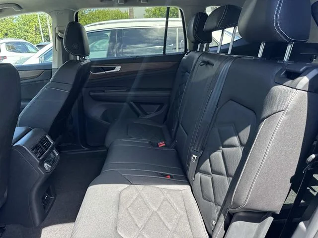 New 2026 Gray Volkswagen SE w/Technology image 10