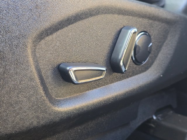Used 2017 Magnetic Ford XLT image 26