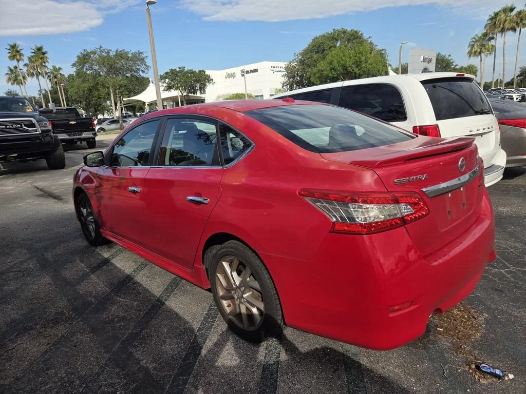 Used 2015 Red Alert Nissan SR image 4