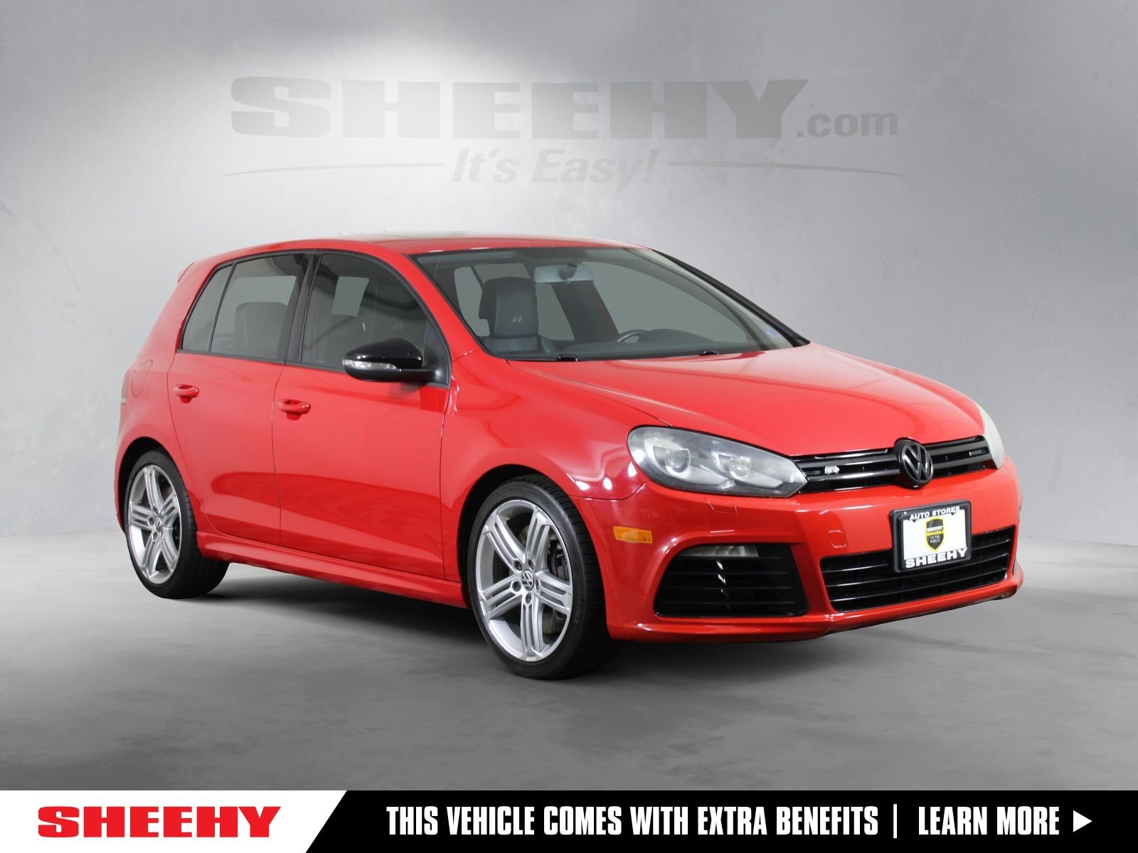 Used 2012 Red Volkswagen R image 1