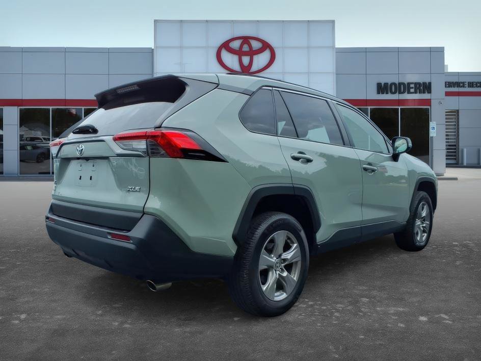 Used 2022 Lunar Rock Toyota XLE image 7