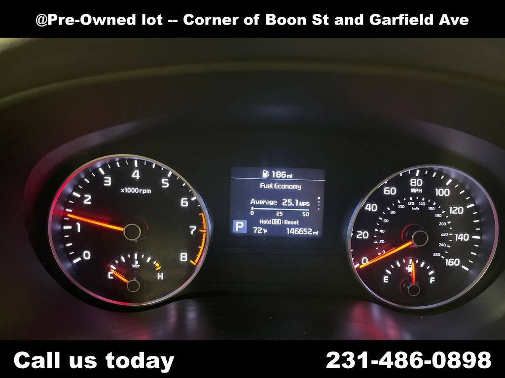 Used 2021  Kia S image 23