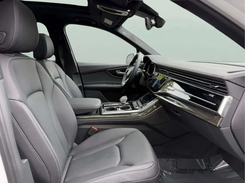 Certified Used 2025 Glacier White Metallic Audi Premium Plus image 32