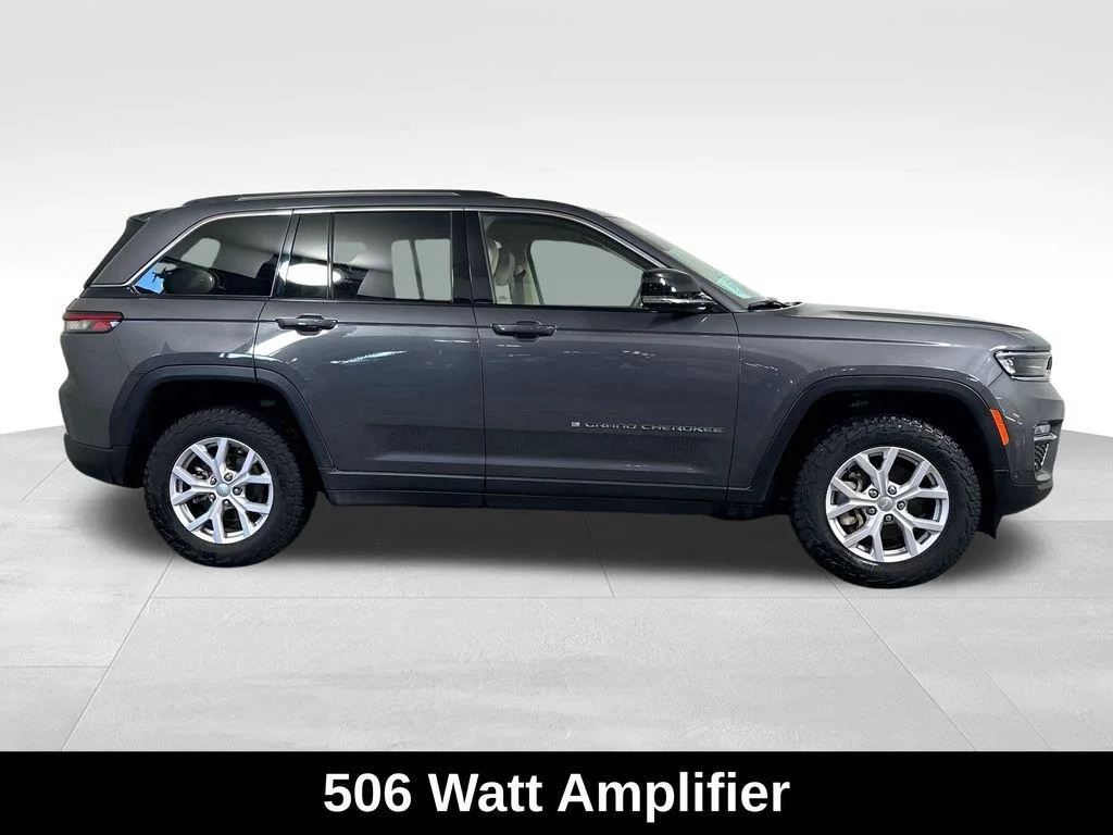 Used 2022 Baltic Gray Metallic Clearcoat Jeep Limited image 13