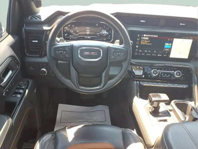 Used 2024 Onyx Black GMC AT4 image 4
