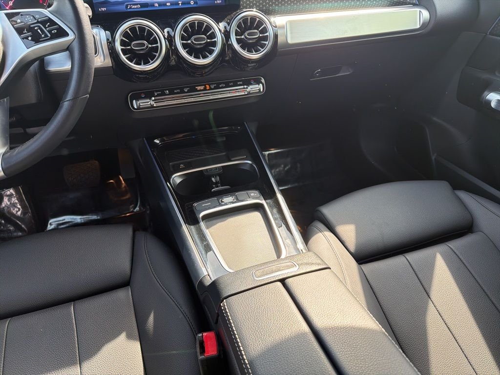 2025 Mercedes-Benz GLB Base - Photo 15