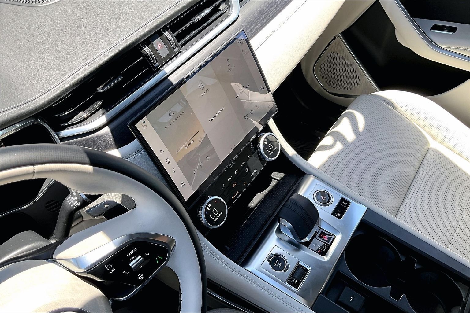 Used 2026 Gray Jaguar P250 R-Dynamic S image 32