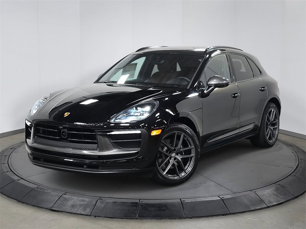 2025 Porsche Macan