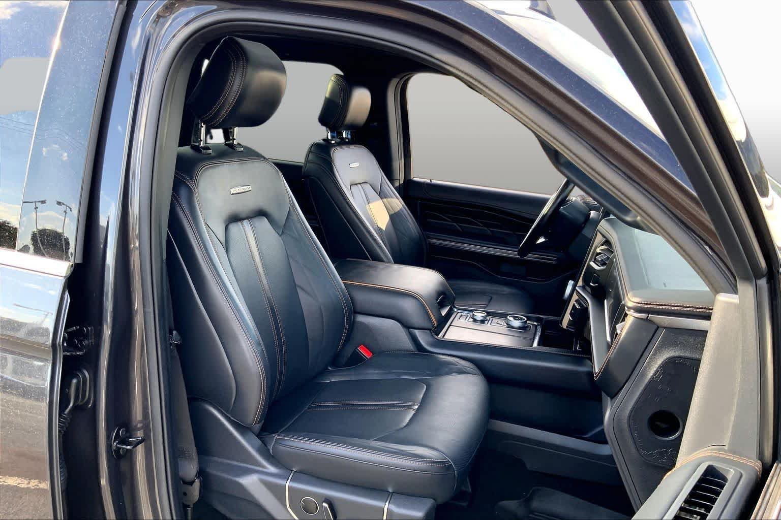 Used 2023 Dark Matter Metallic Ford Platinum image 9