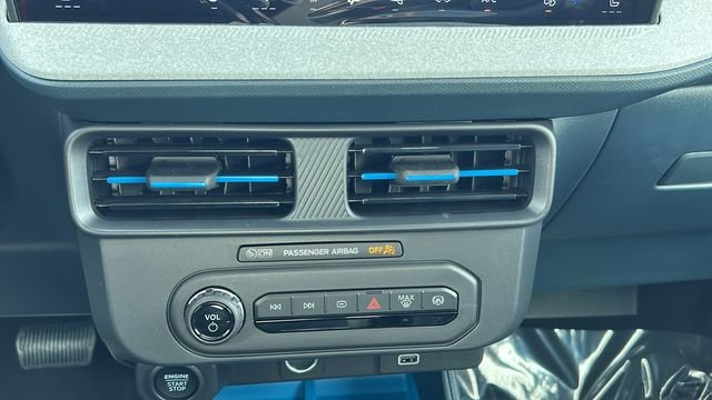 New 2025 Blue Ford XLT image 31