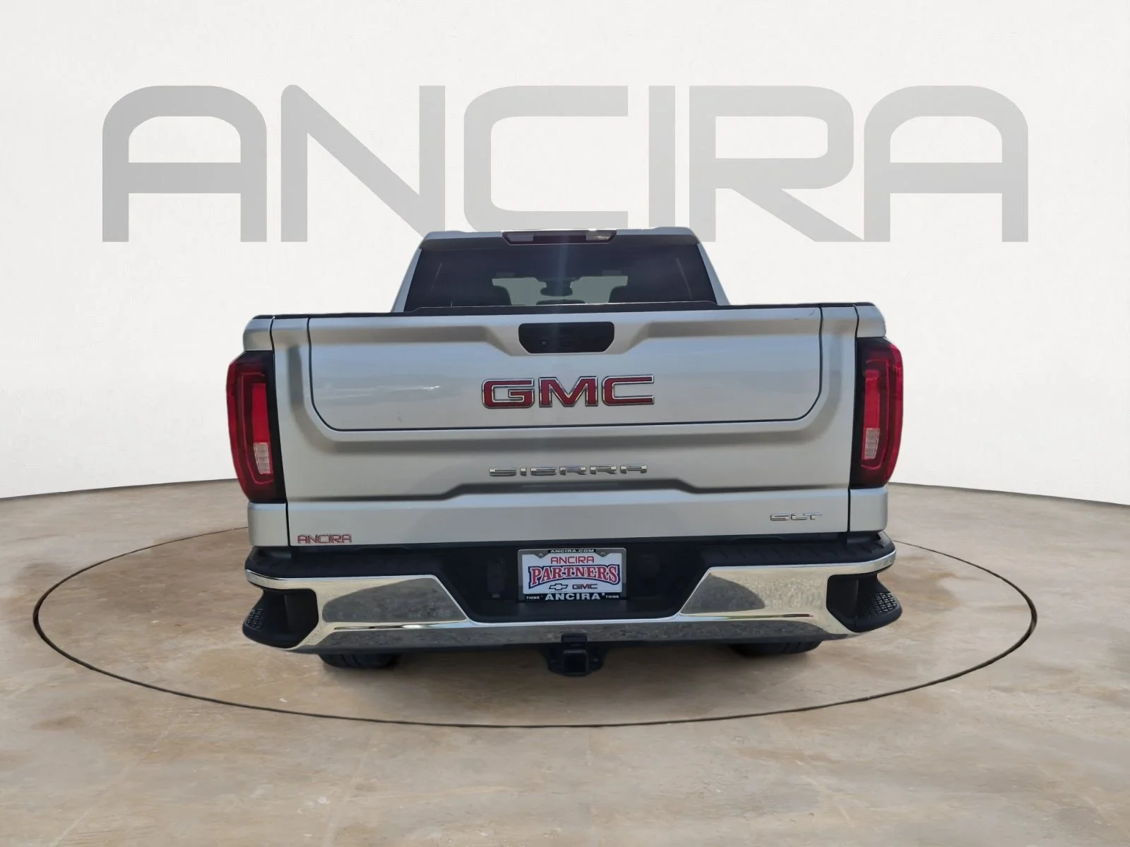 Used 2022 Quicksilver Metallic GMC SLT image 8