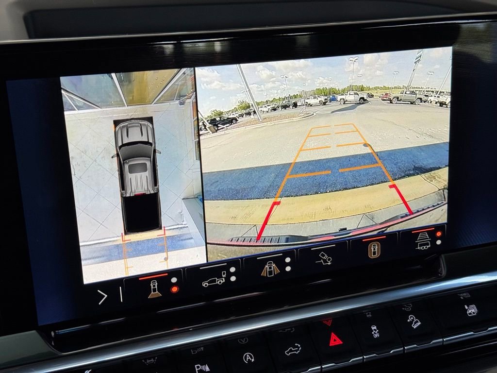 Used 2025 Black Chevrolet High Country image 6