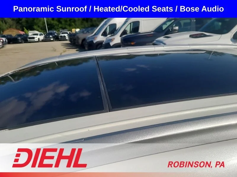 Used 2016 White Nissan Platinum image 10