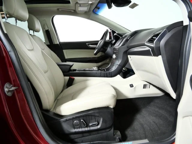 Used 2019 Red Ford Titanium image 11
