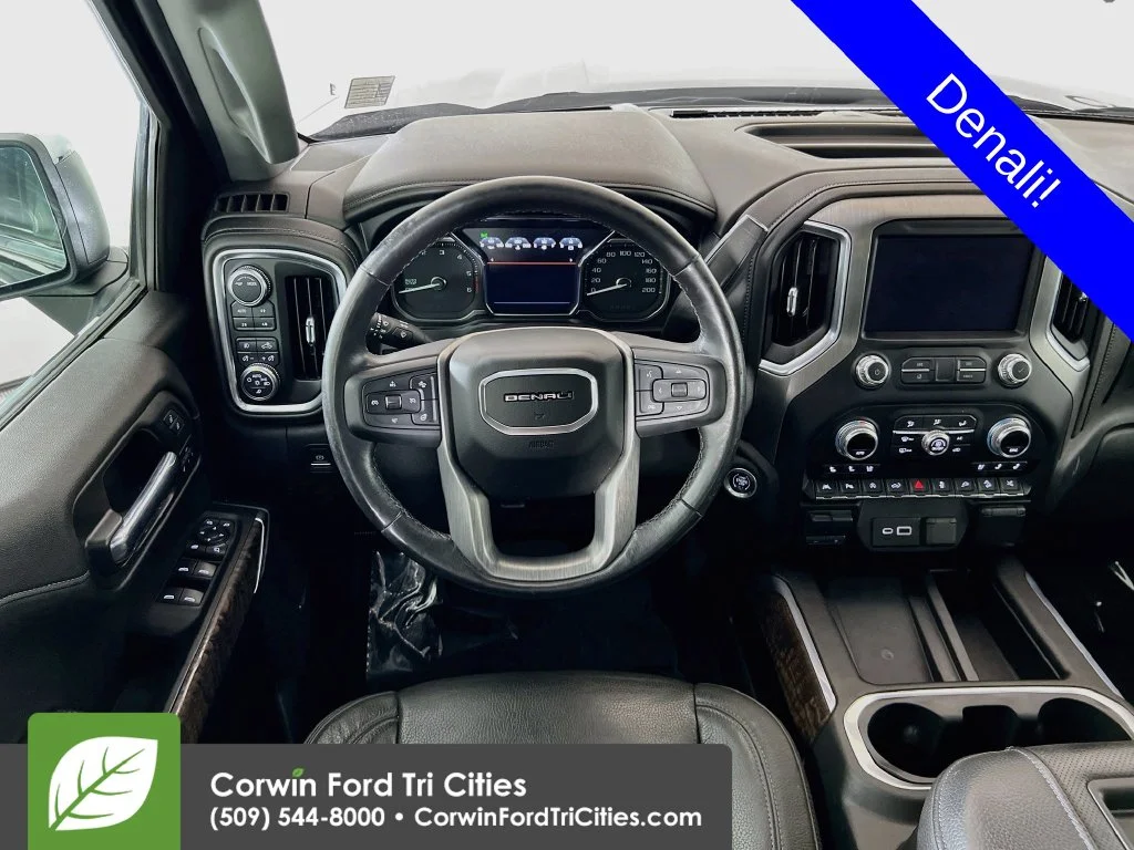 Used 2021 Onyx Black GMC Denali image 26