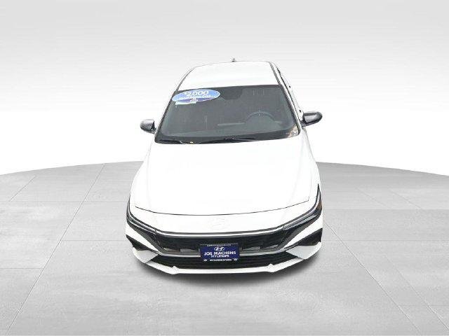 New 2026 White Hyundai SEL Sport image 23