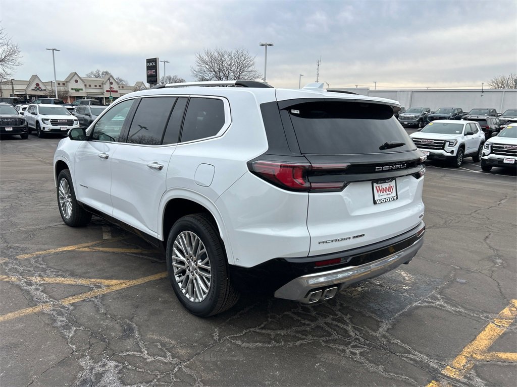 2026 GMC ACADIA - Image 5