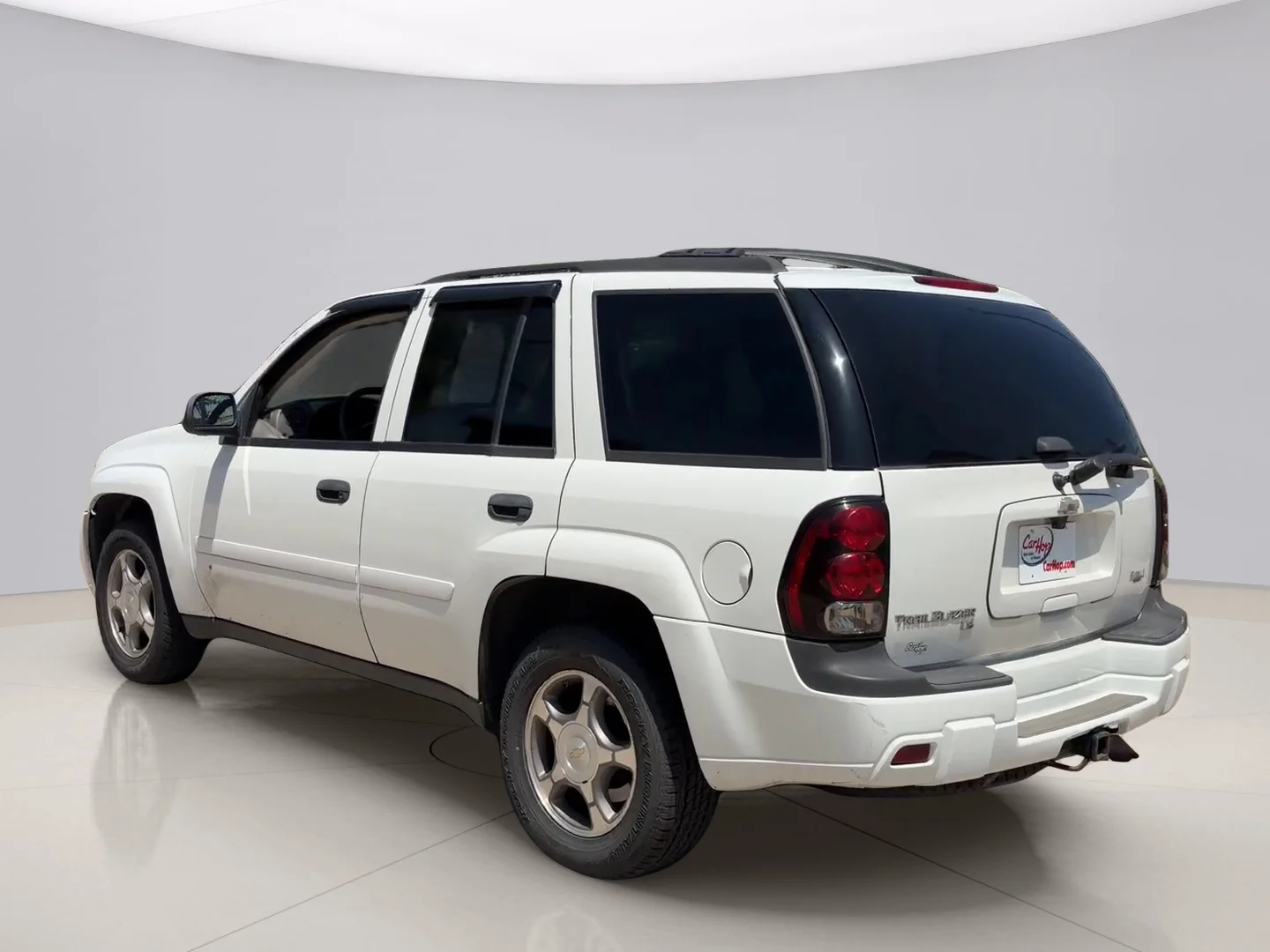 Used 2008 White Chevrolet LT image 3