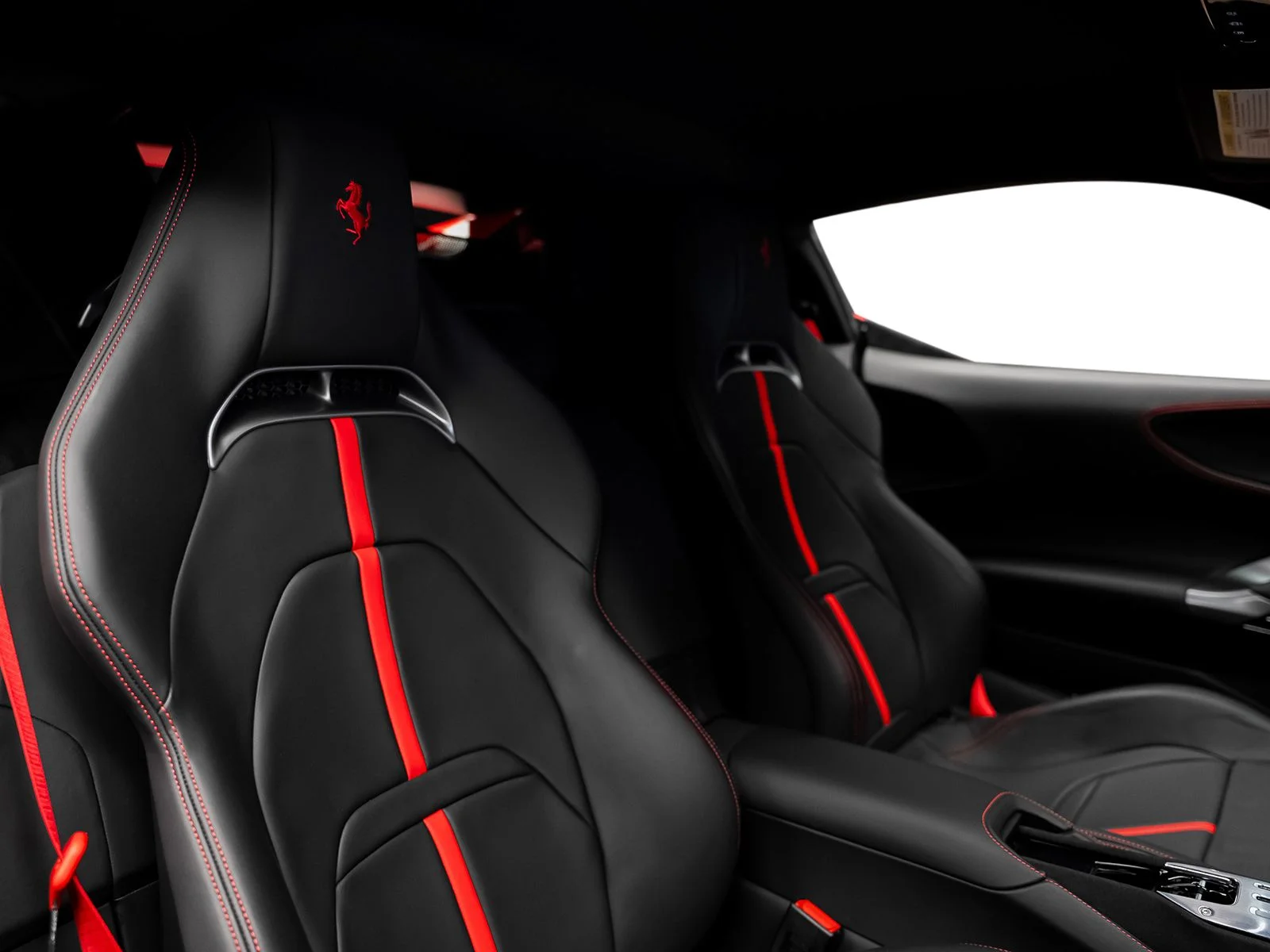 Used 2022 Red Ferrari Base image 40
