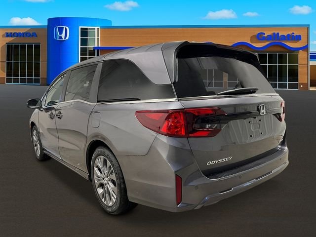New 2026 Modern Steel Metallic Honda Touring image 3