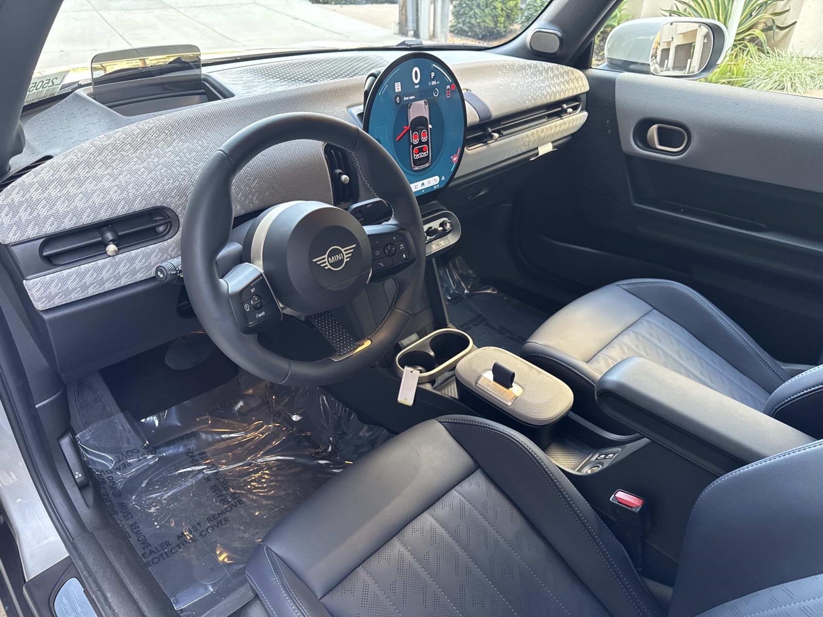 2025 MINI Convertible Base - Photo 7