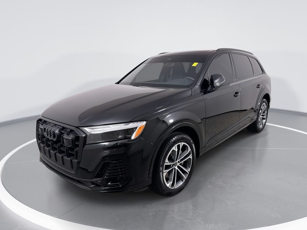 2025 Audi Q7 45 Premium Plus quattro Tiptronic's photo