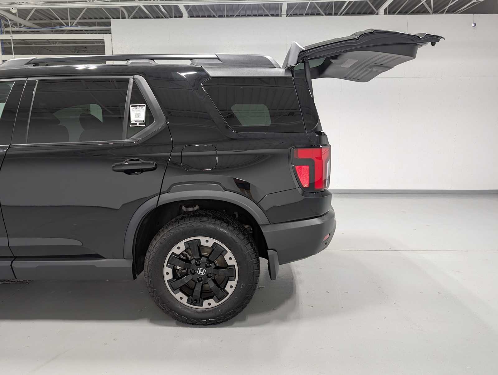 New 2026 Crystal Black Pearl Honda TrailSport Elite image 9
