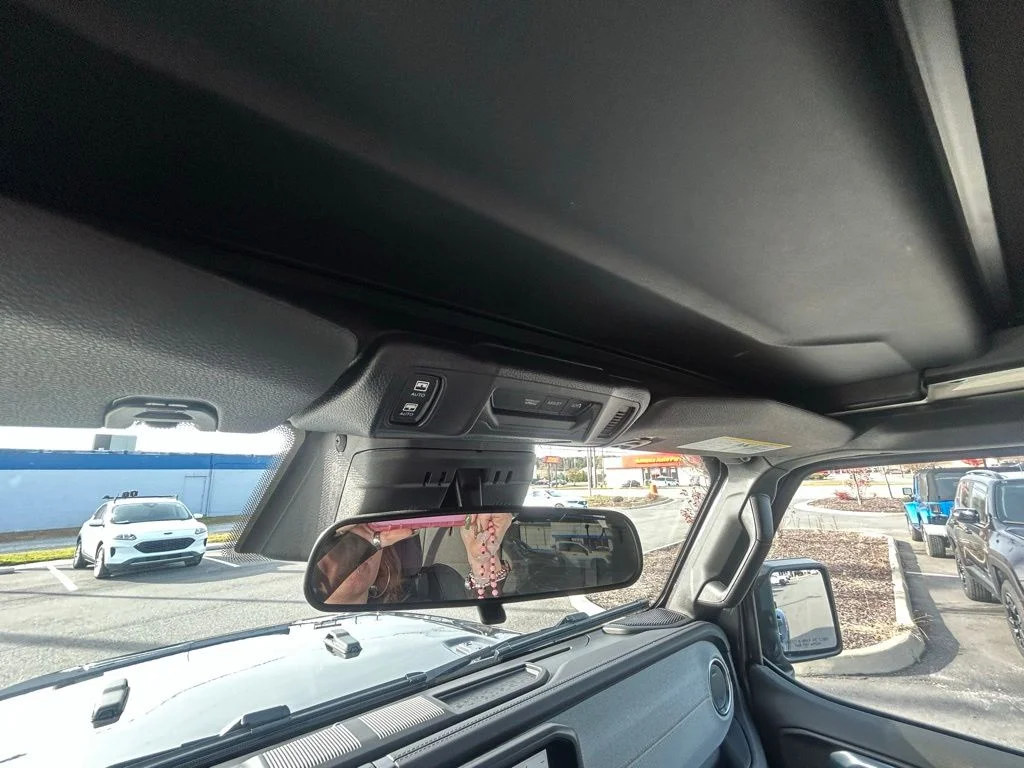 2026 Jeep Wrangler 4-Door Sahara - Photo 22
