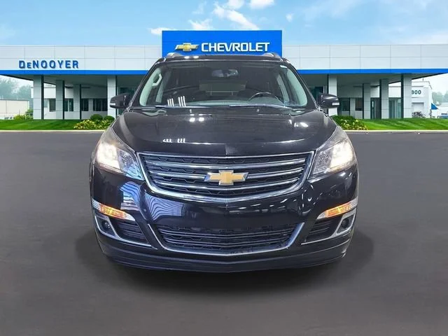 Used 2017 Chevrolet Traverse 2LT with VIN 1GNKVHKD0HJ282873 for sale in Marshall, MI