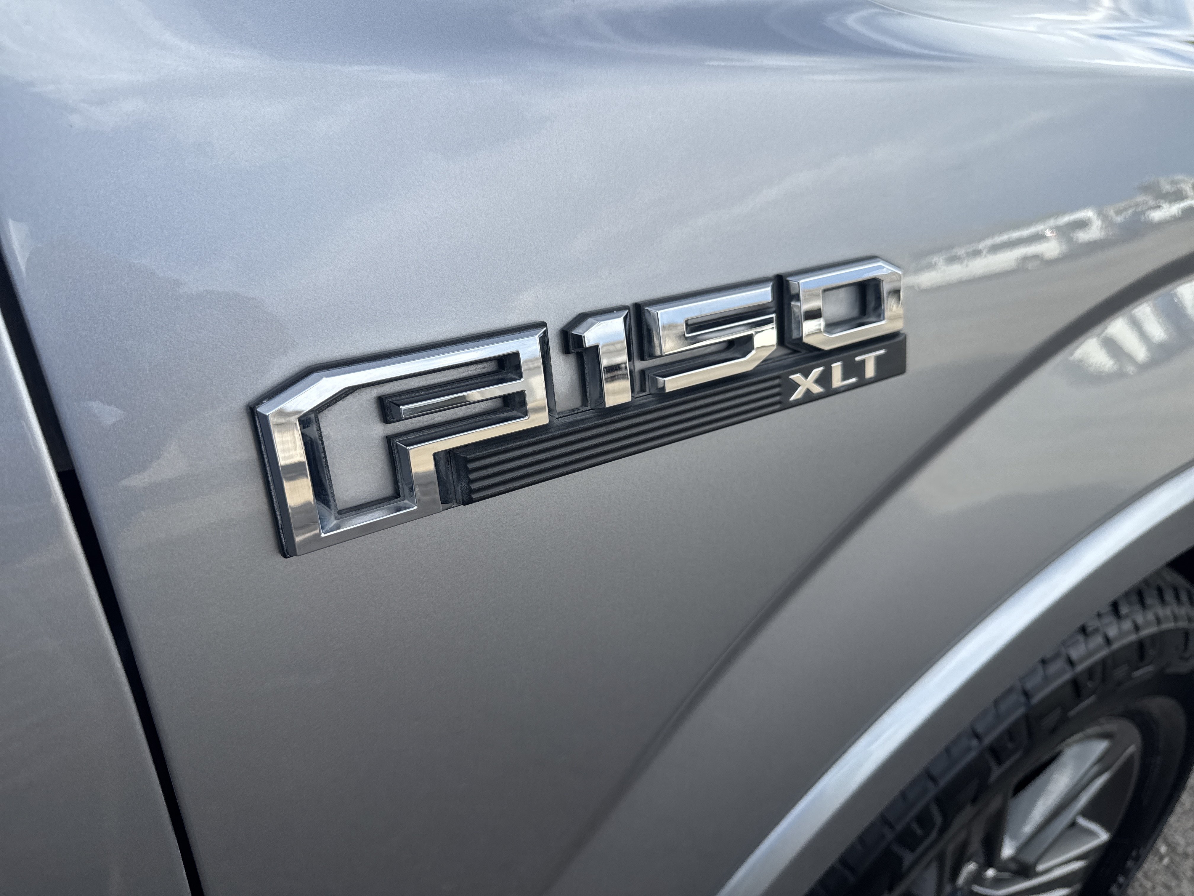 Used 2020 Ignot Silver Ford XLT image 18