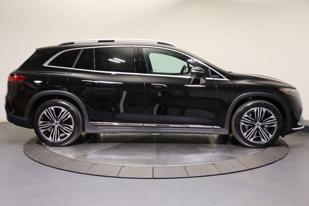 New 2026 Black Mercedes-Benz 400 image 8