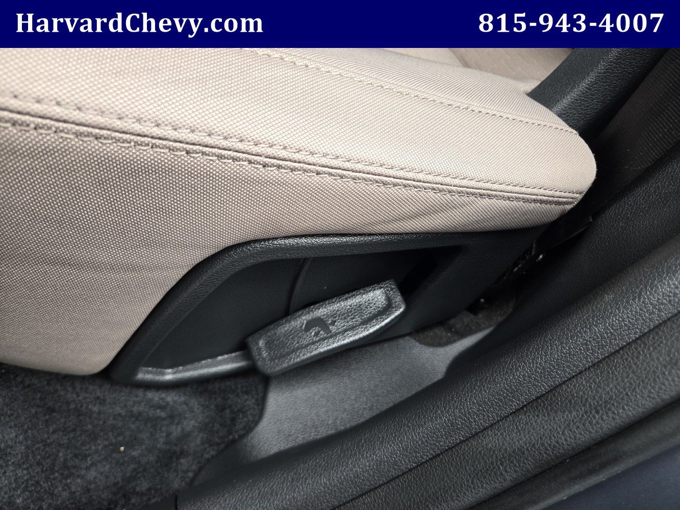 Used 2019 Gray Hyundai Value image 34
