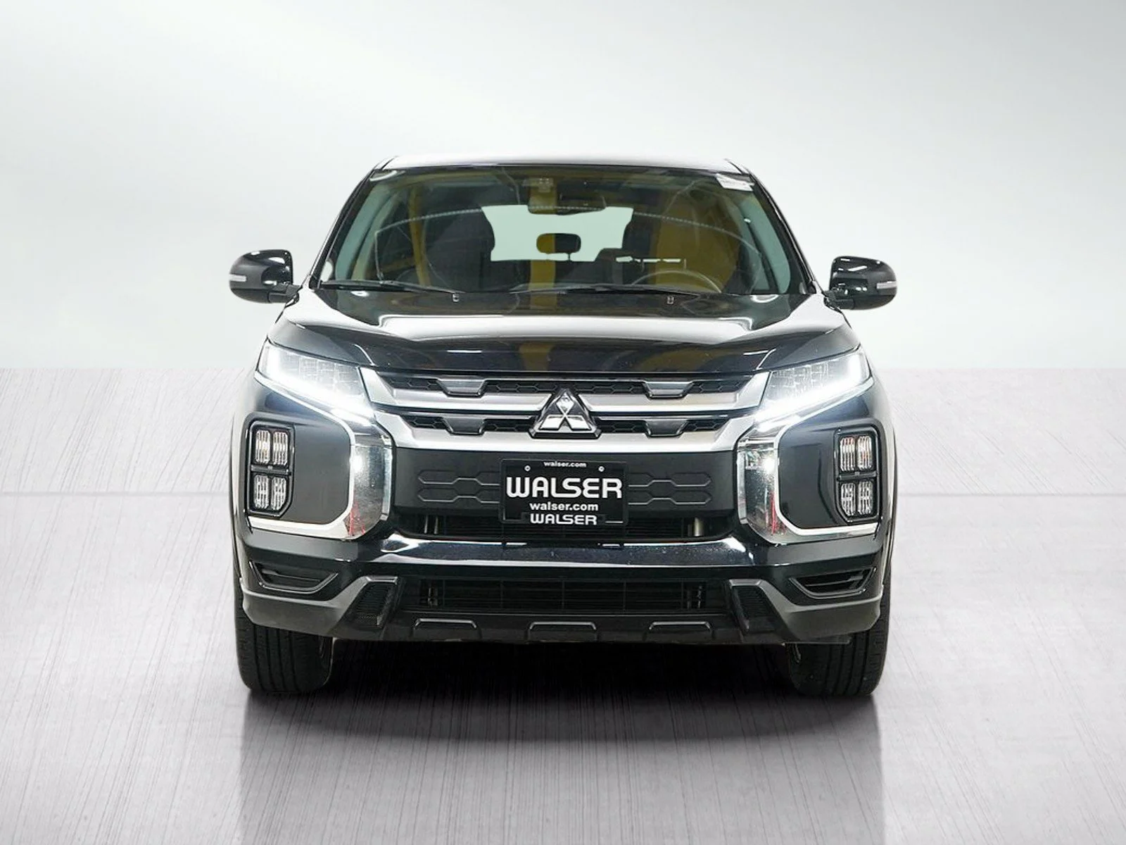 Used 2024 Black Mitsubishi SE image 8