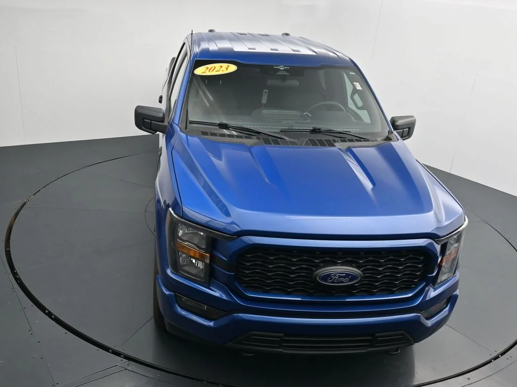 Used 2023 Blue Ford XL image 18
