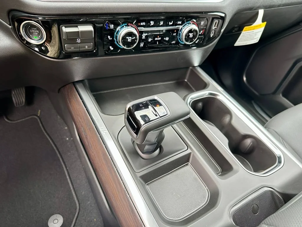 2026 GMC Sierra 1500 SLT - Photo 33