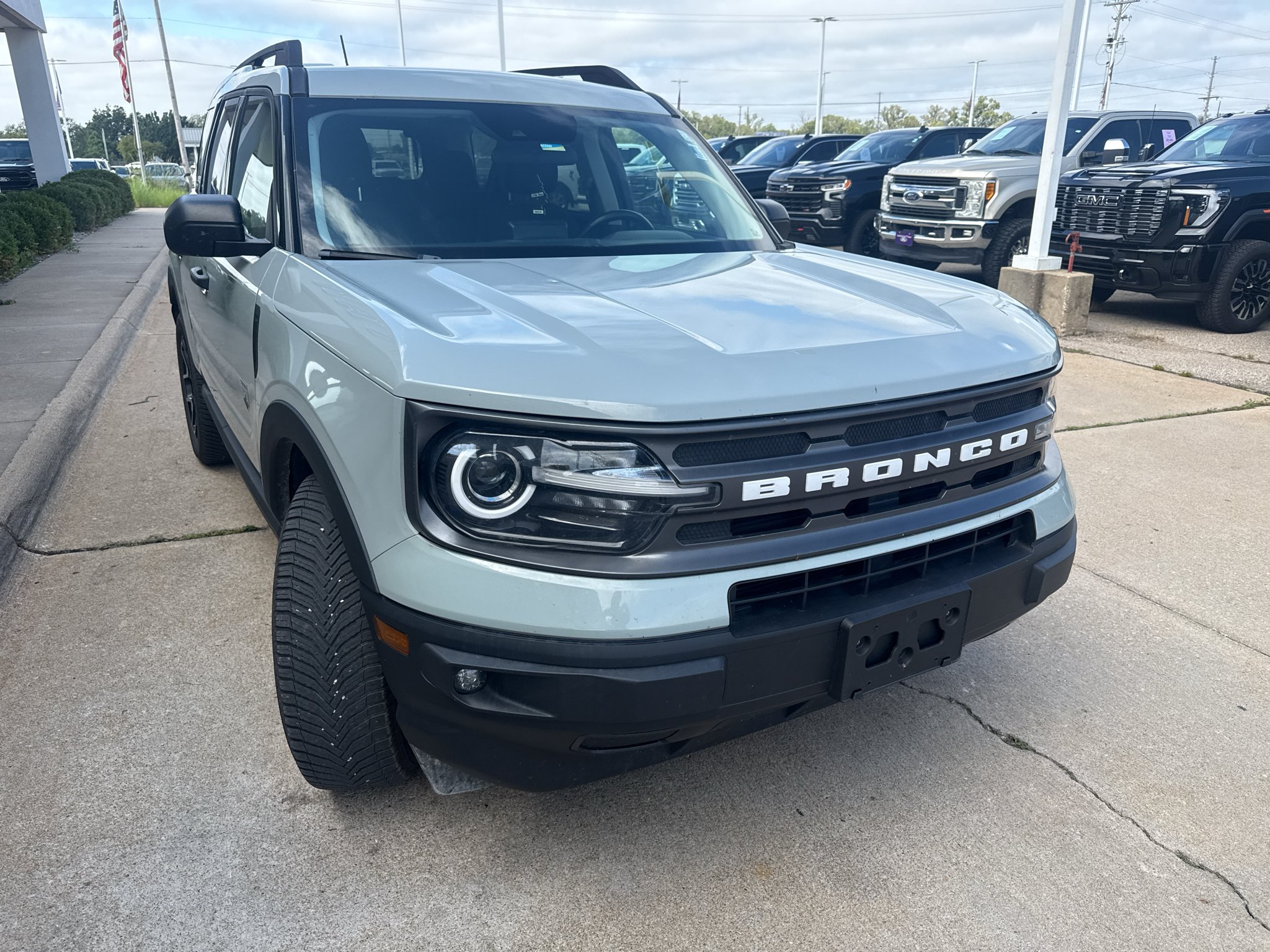 Used 2022 Cactus Grey Ford Big Bend image 3