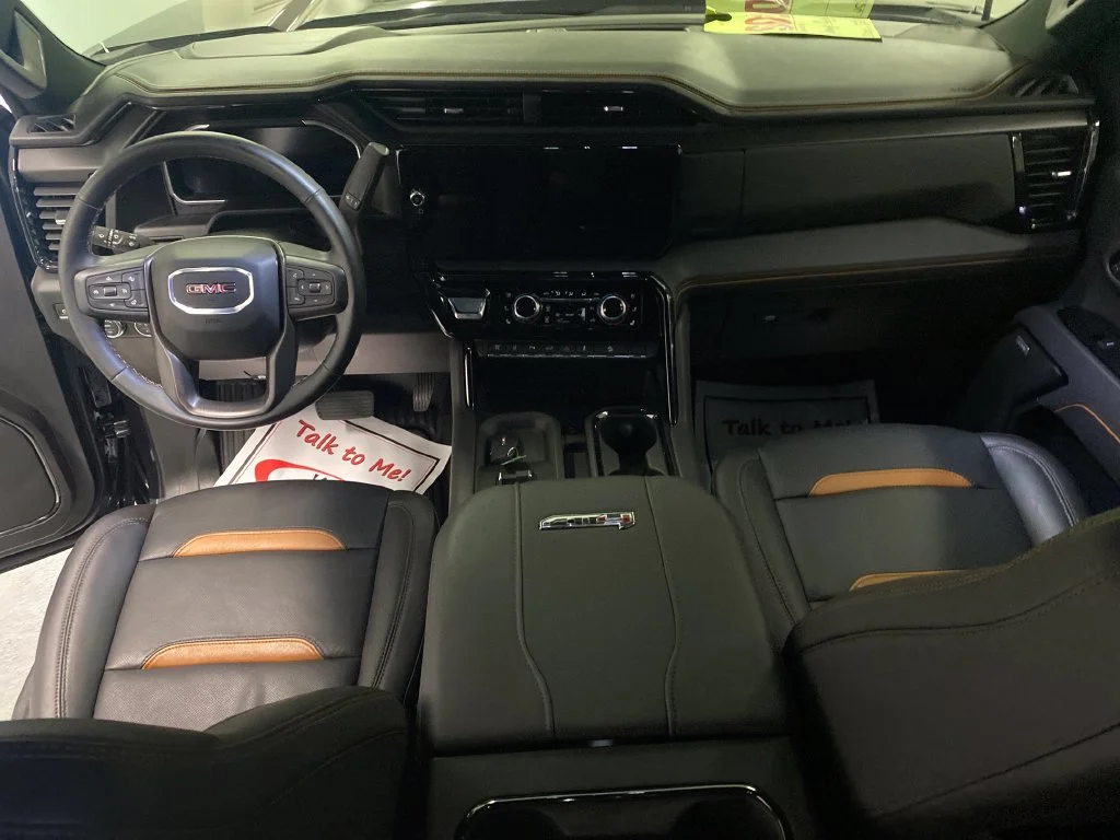 Used 2026 Silver GMC AT4 image 19