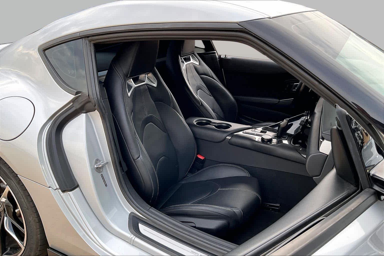 Used 2020 Tungsten Toyota 3.0 Premium image 10