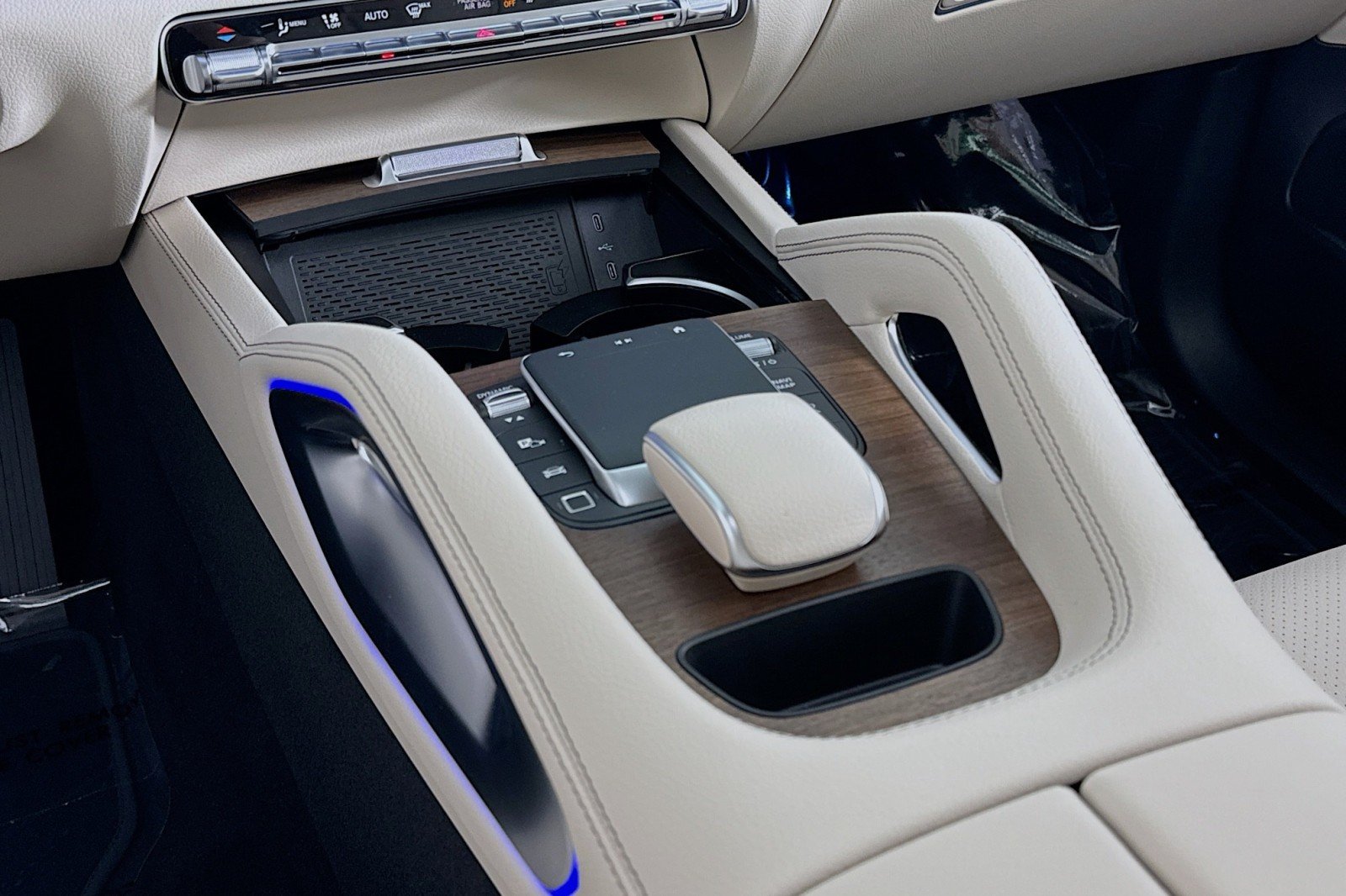 New 2026 Polar White Mercedes-Benz GLE 350 SUV image 5