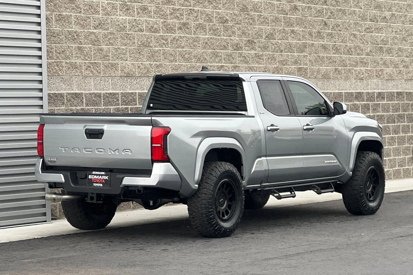 New 2026 Celestial Silver Metallic Toyota  SR5 image 3