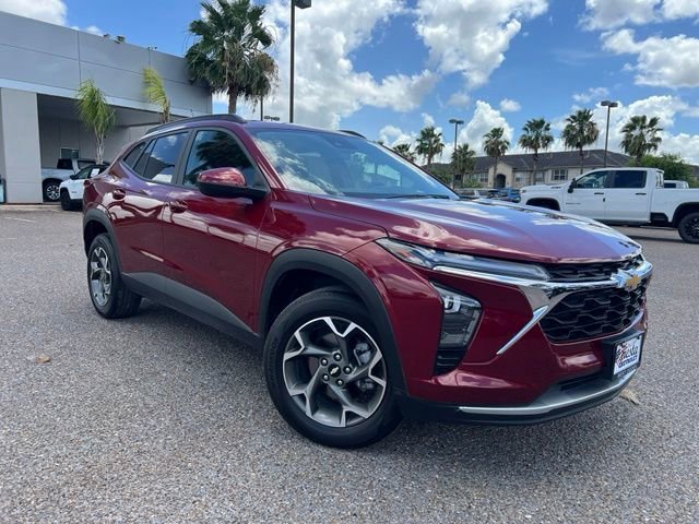 Used 2025 Crimson Metallic Chevrolet LT image 1
