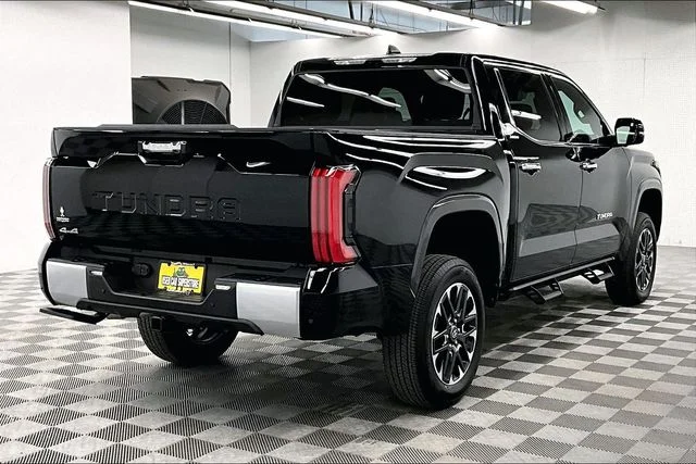 2026 Toyota Tundra Limited - Photo 12