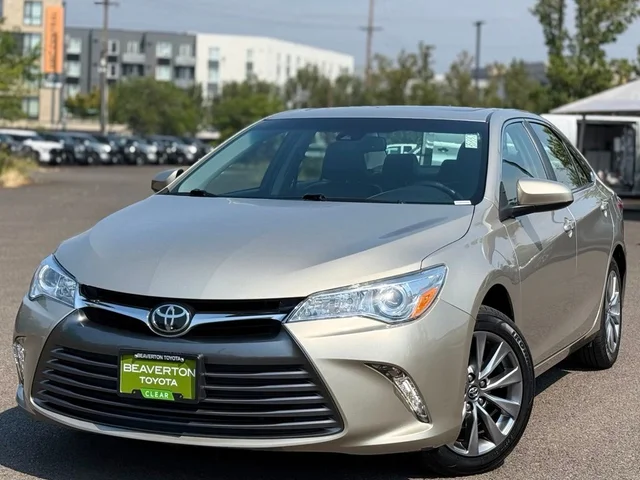 2016 Toyota Camry XLE